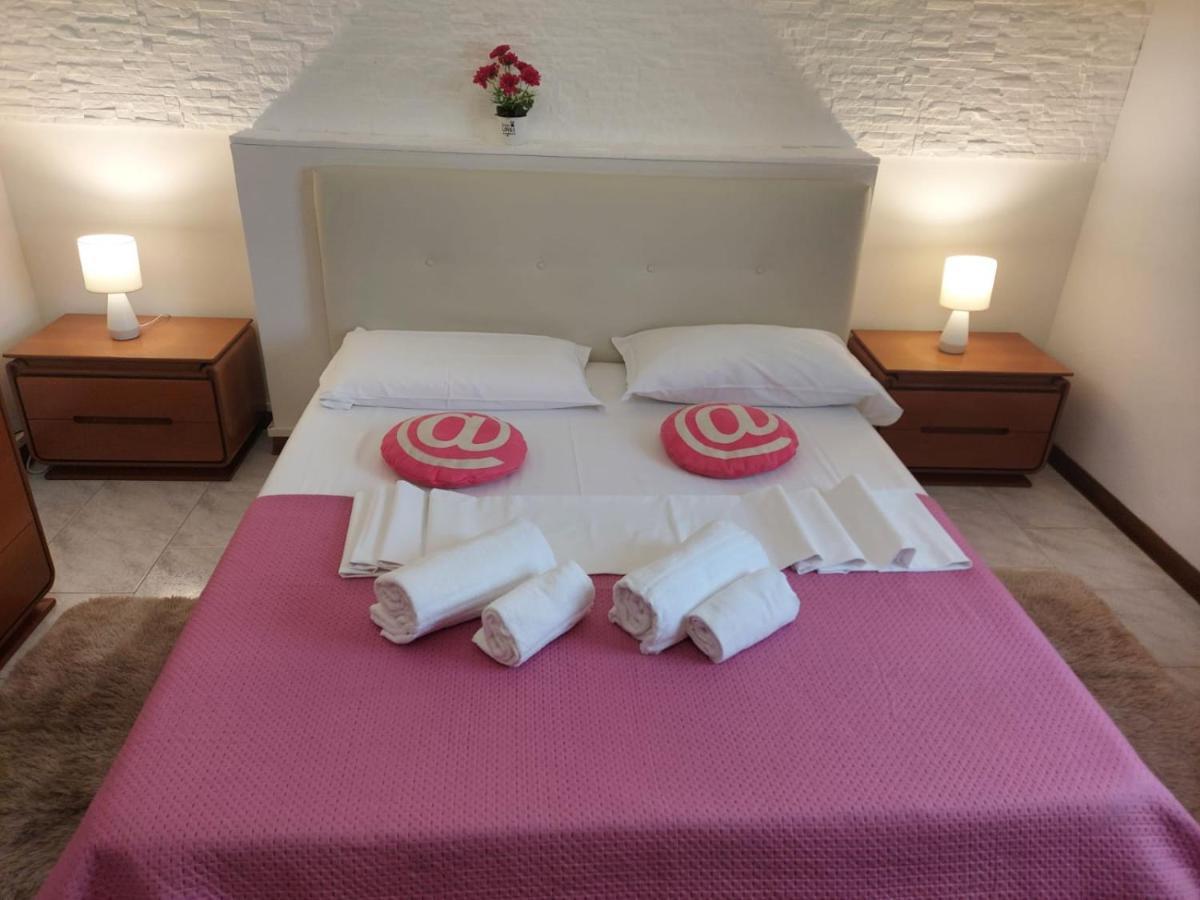 Ferienwohnung Juliete eyse Verona Exterior foto